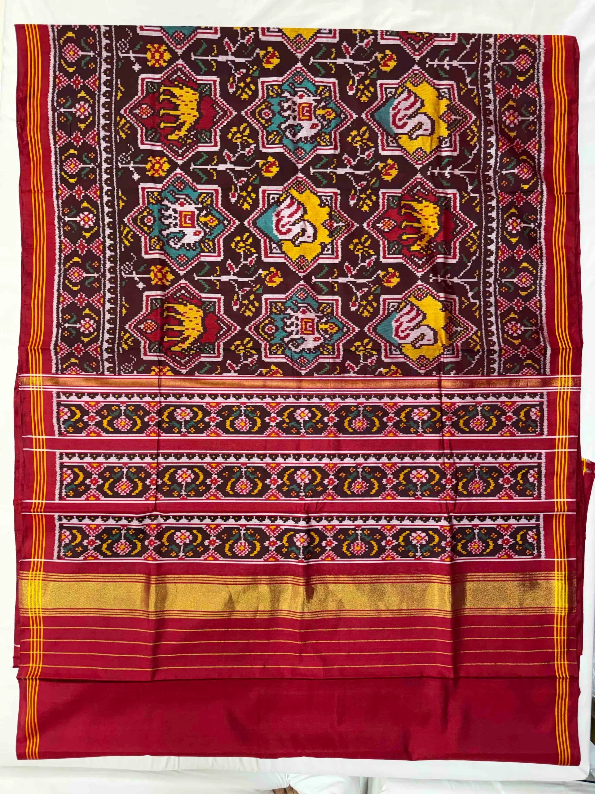 Motif In the Star Design Handwoven Patola Silk Saree