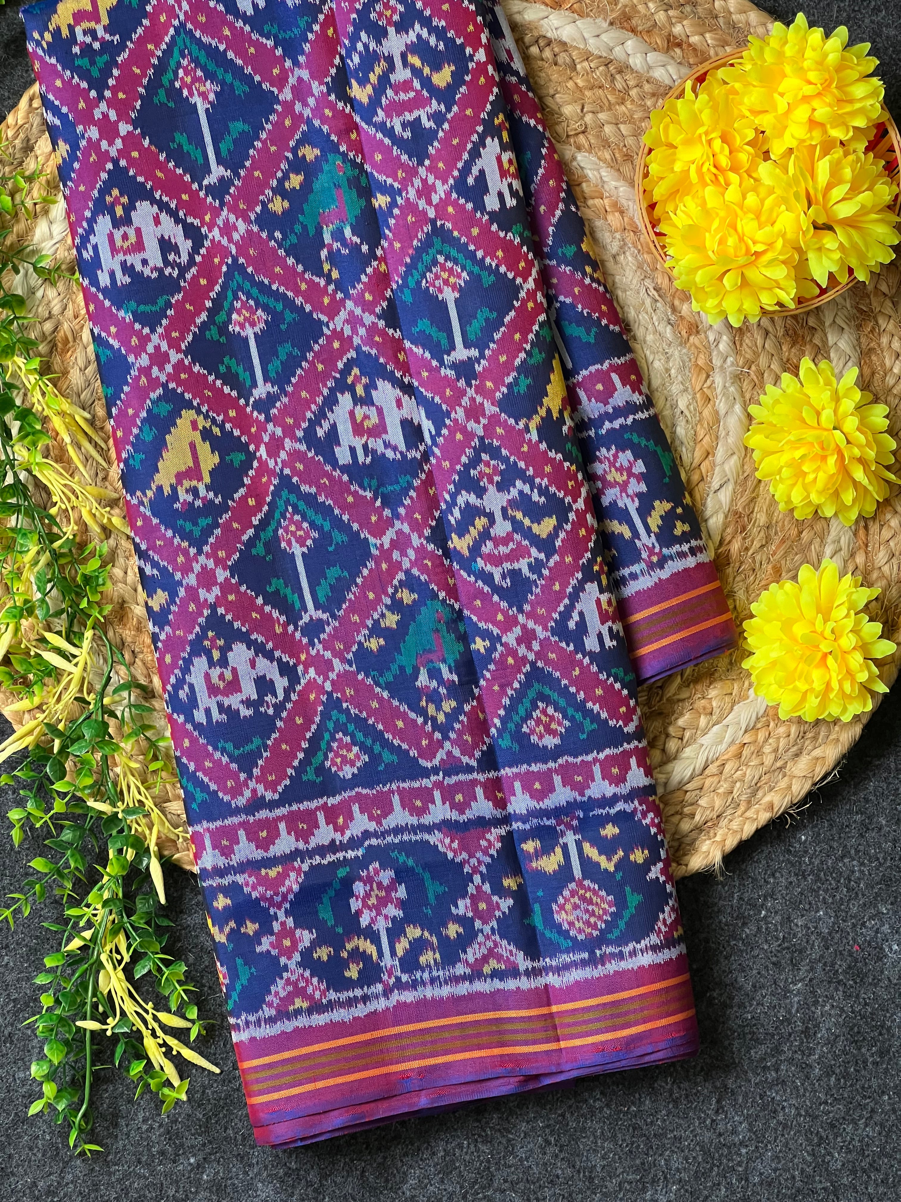 Typical Narikunj Design Handwoven Patola Silk Saree