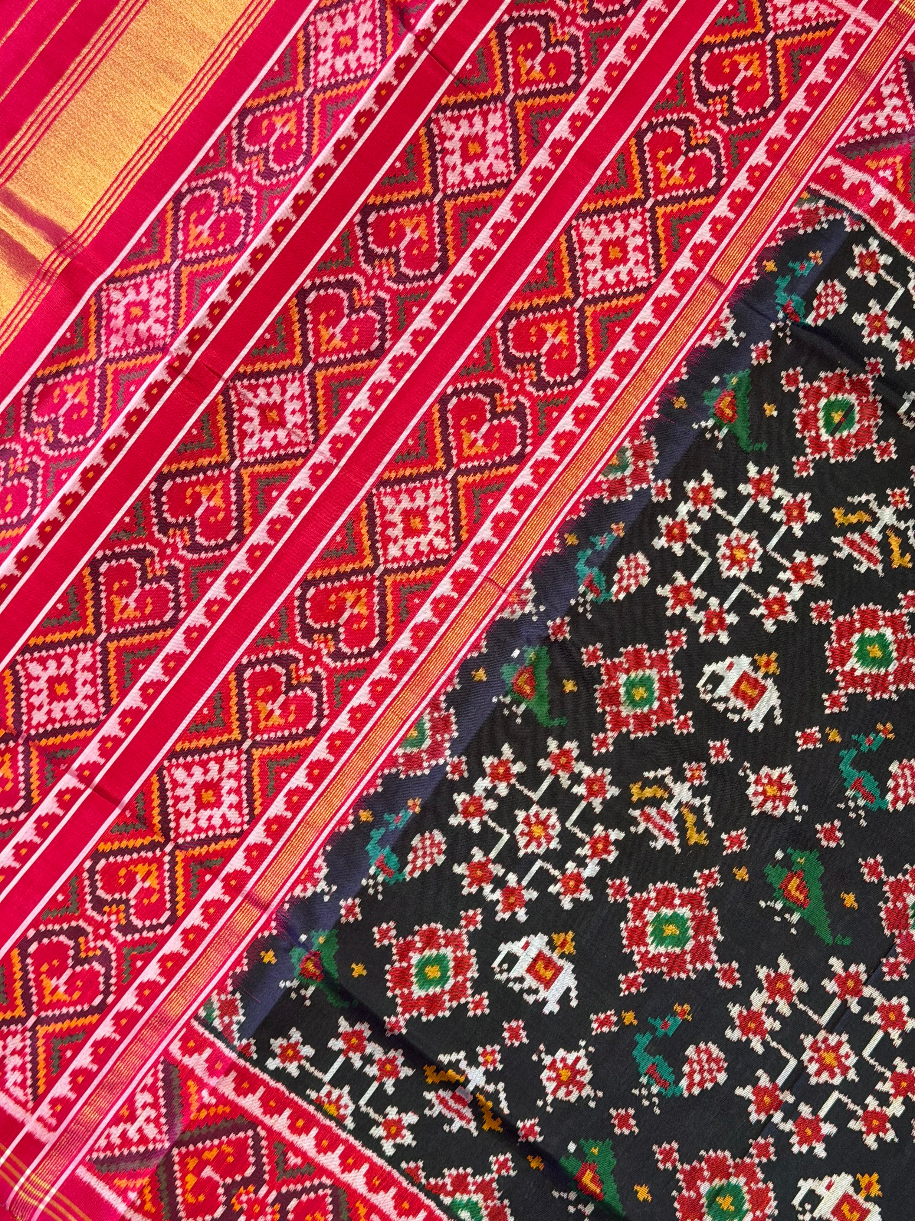 Motif With Flower Design Handwoven Patola Silk Saree