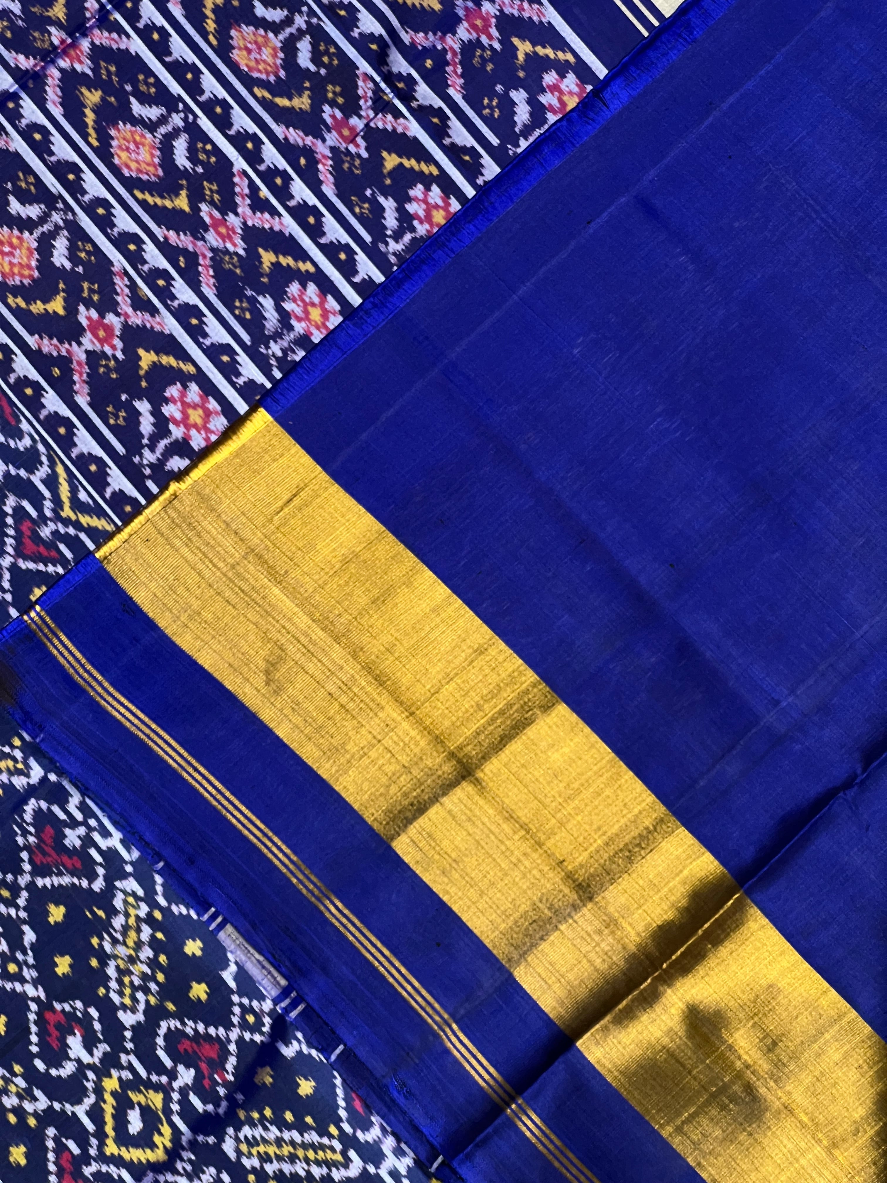Manekchowk Tradition Design Handwoven Patola Silk Saree