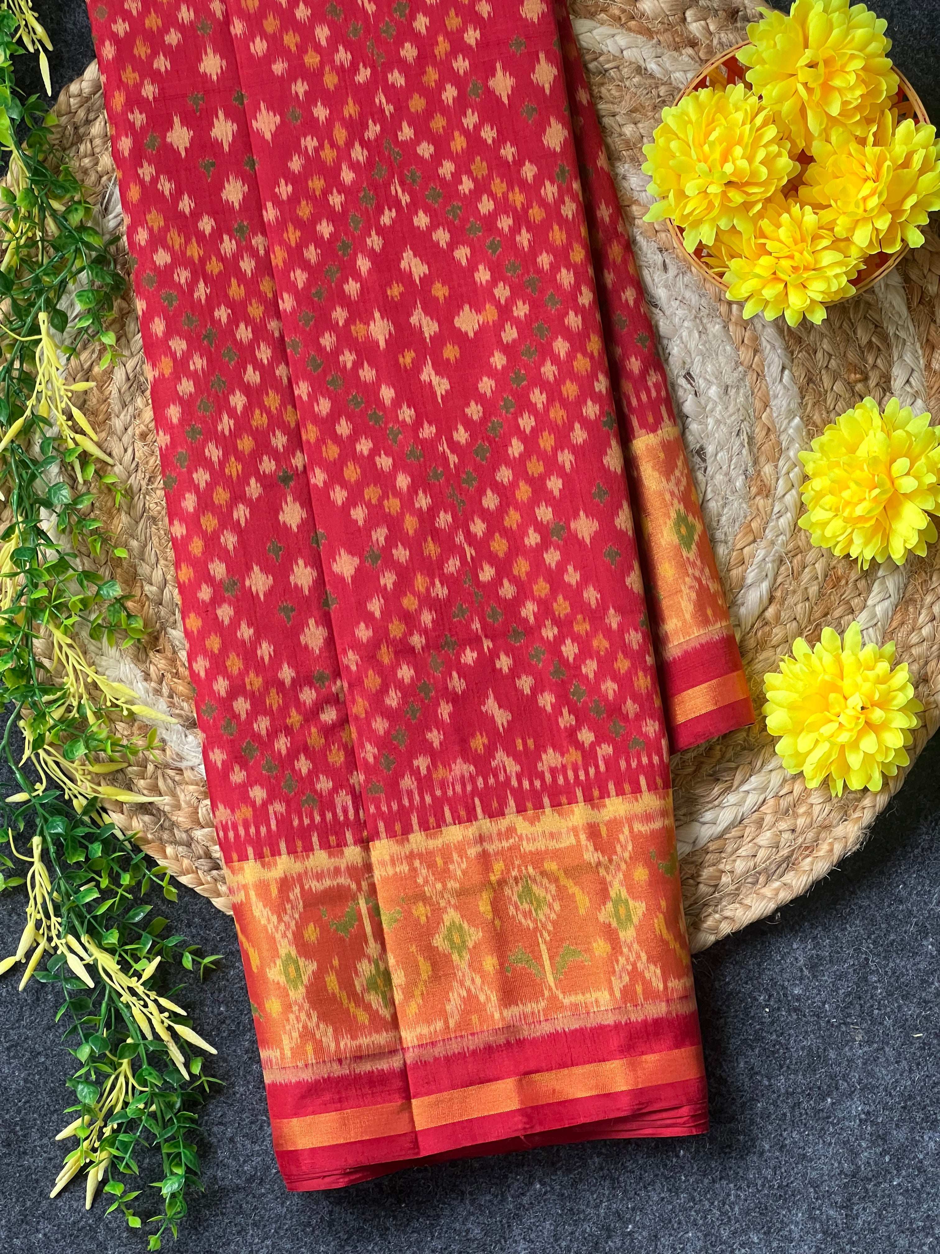 Red Color Traditional Design Handwoven Patola Silk Saree