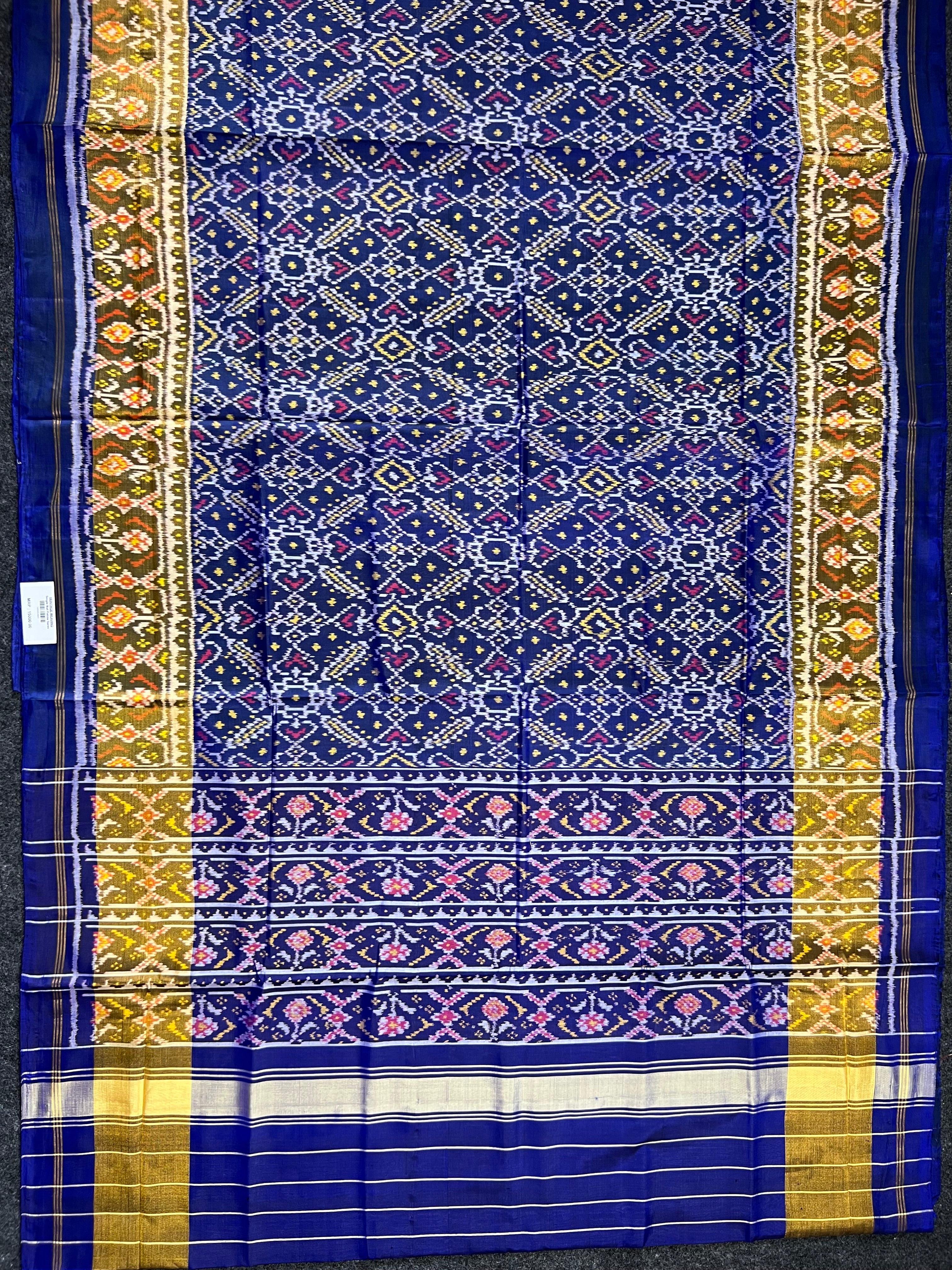 Manekchowk Tradition Design Handwoven Patola Silk Saree