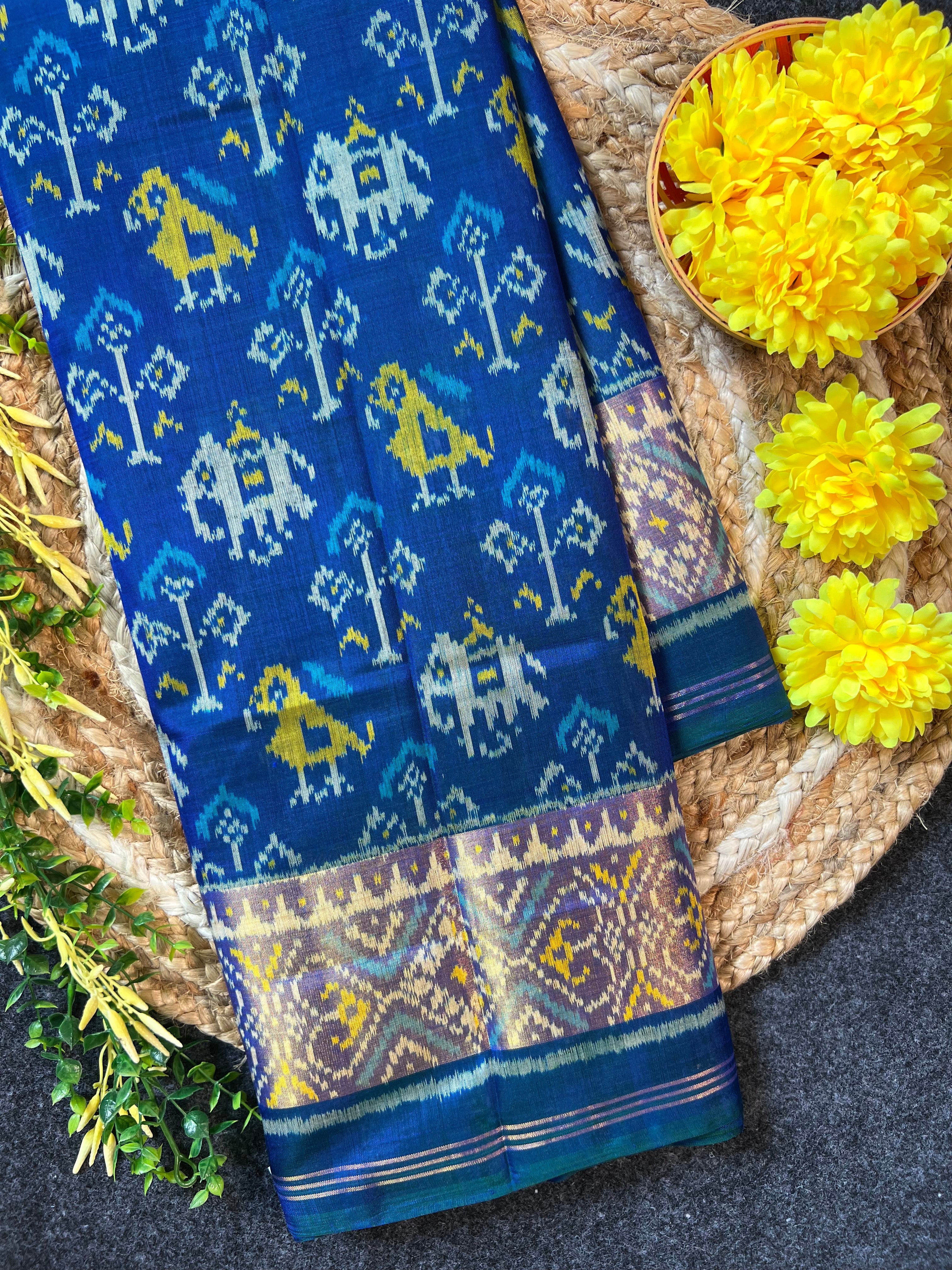 Traditional Design Handwoven Patola Silk Saree