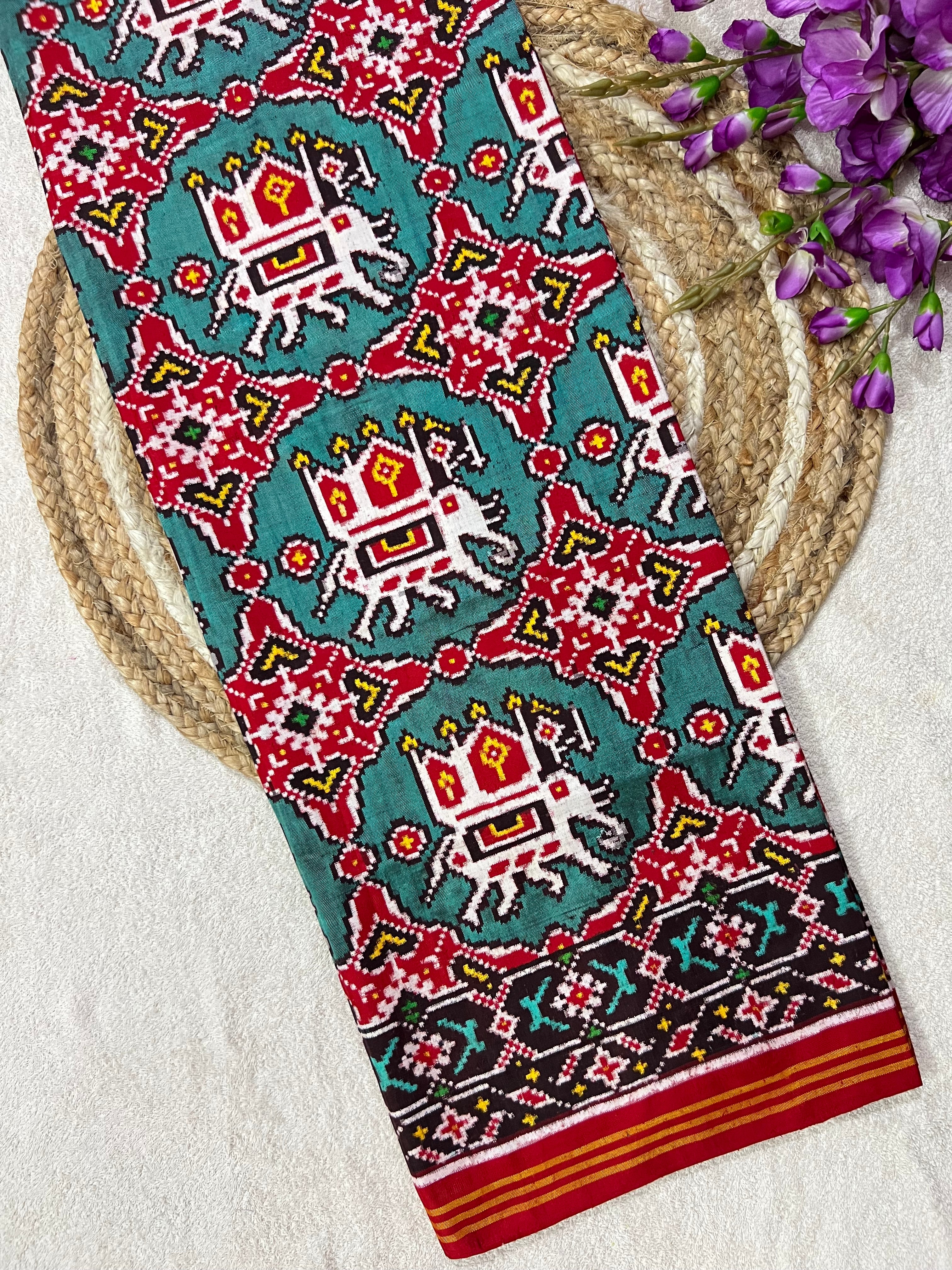 Big Elephant Design Handwoven Double Ikat Patola Silk Saree Main image