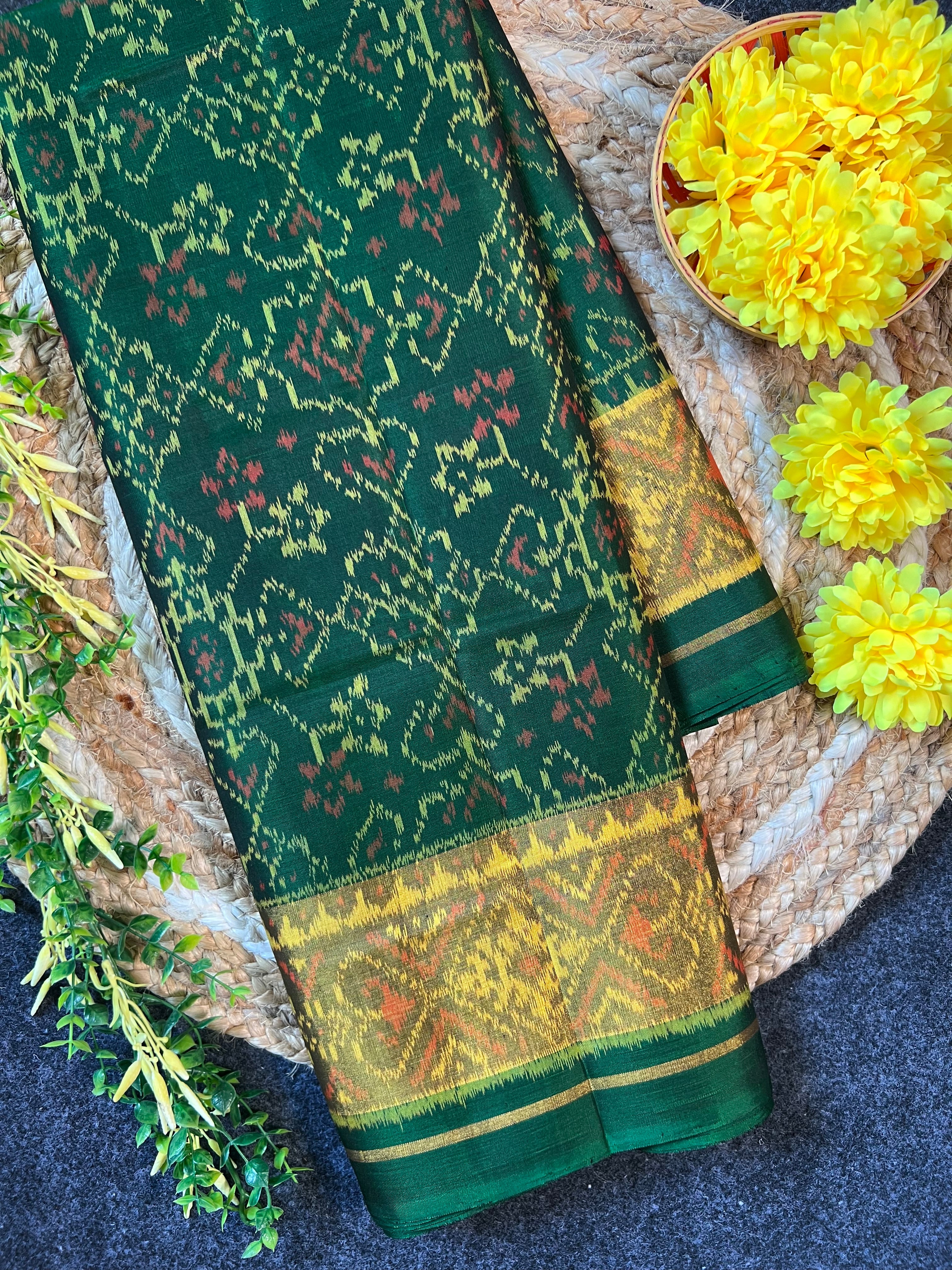 Navratna-Manekchowk Design Handwoven Patola Silk Saree