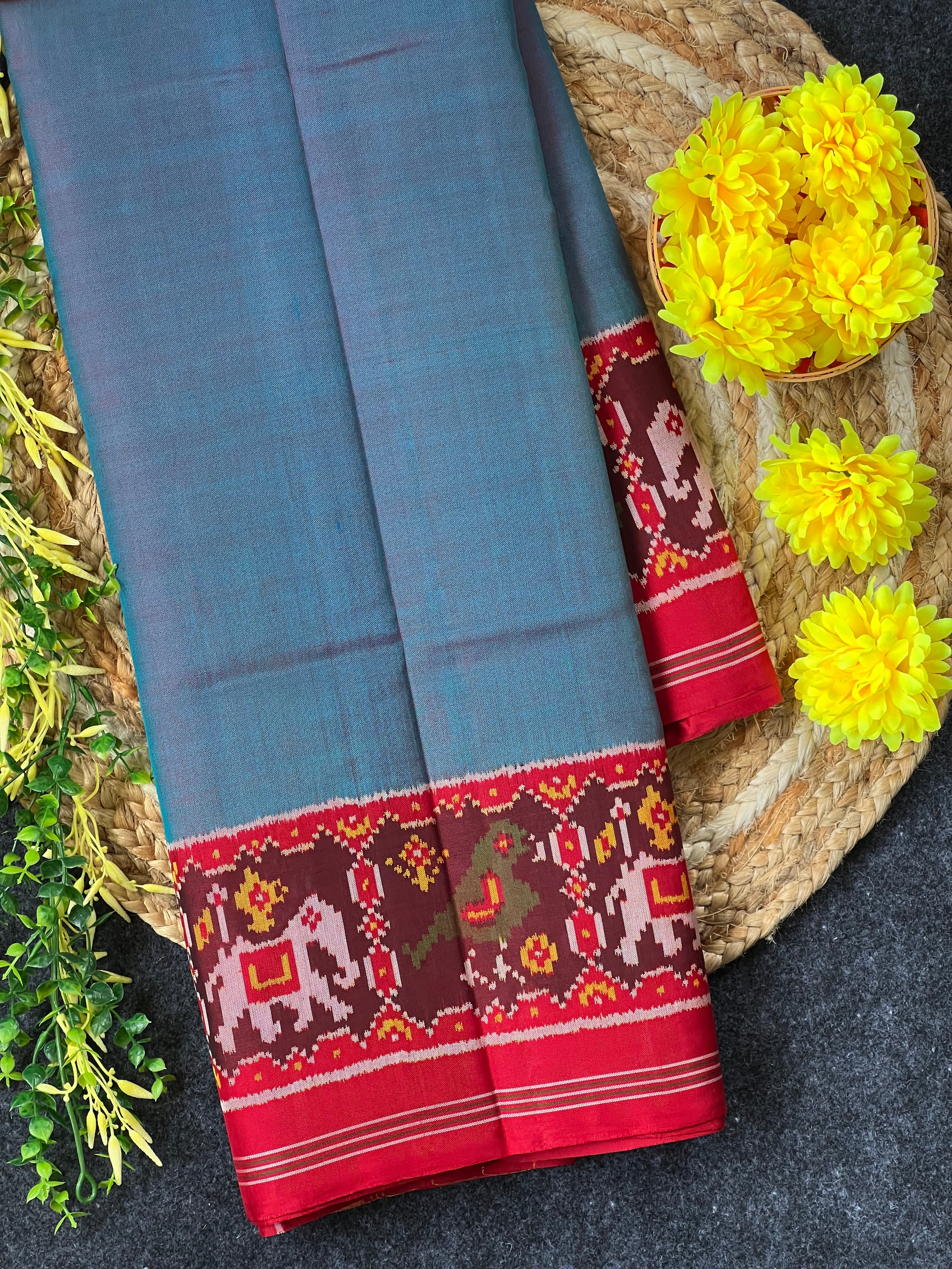 Blue Gala Border With Designer Blouse Handwoven Patola Silk Saree Main image