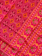 Pink Pan-Chanda Traditional Design Handwoven Patola Silk Saree