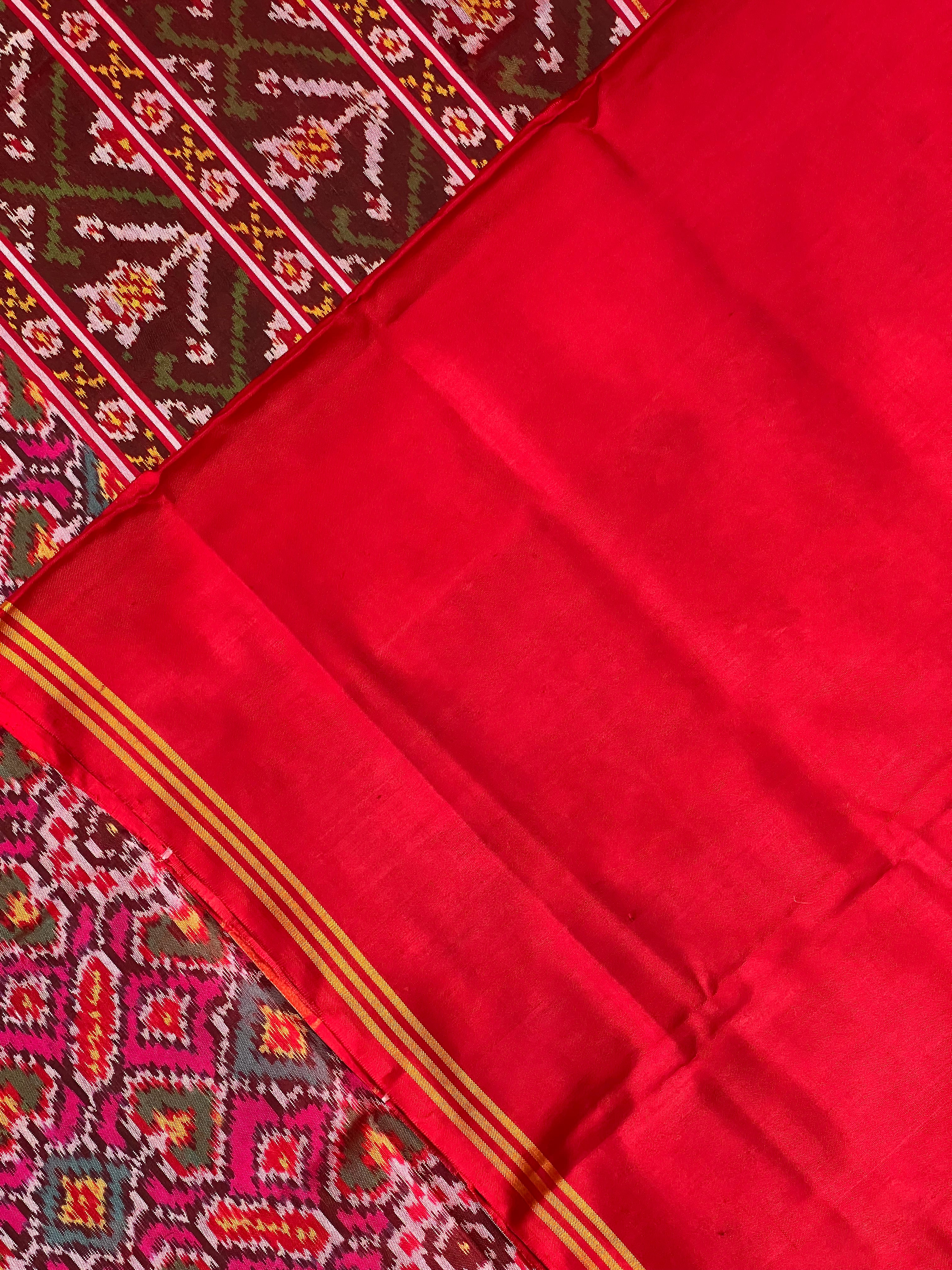 Pink Manekchowk Traditional Design Handwoven Patola Silk Saree