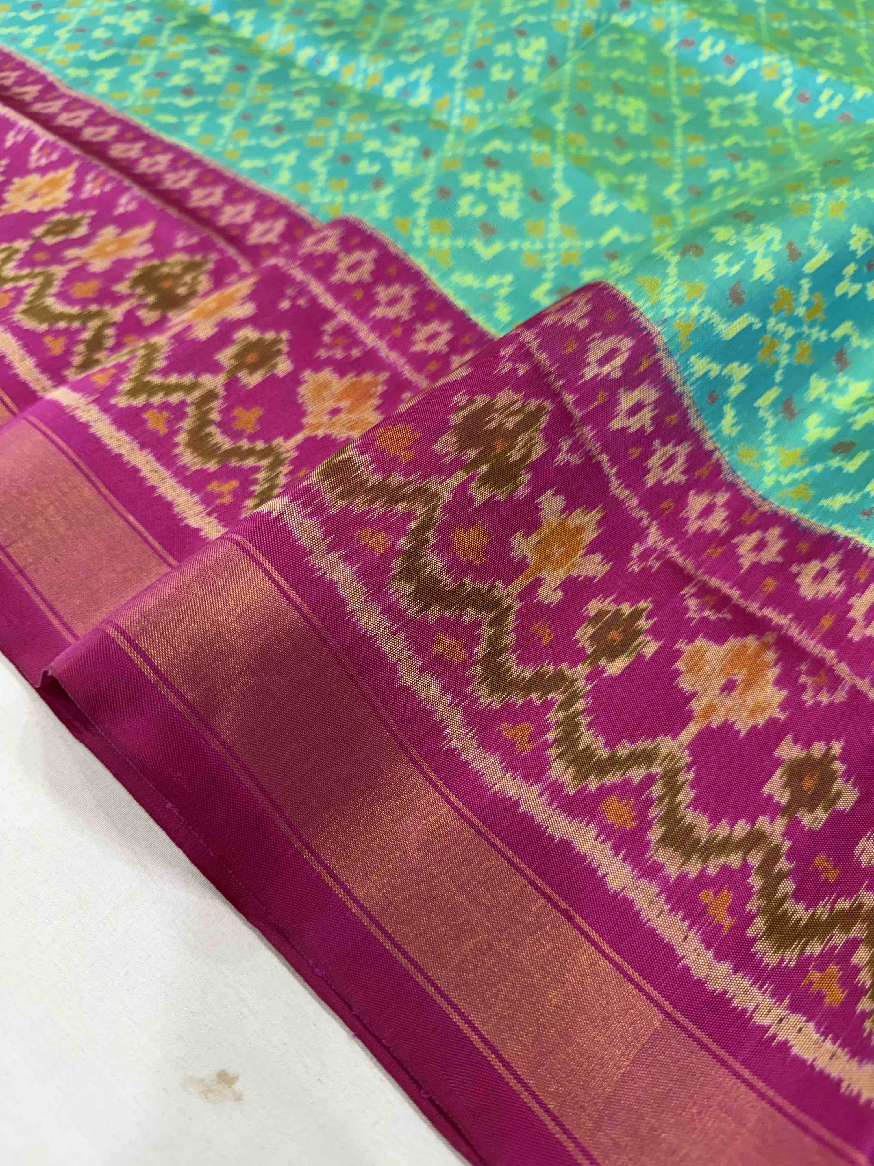 Buttonful Traditional Design Handwoven Patola Silk Saree
