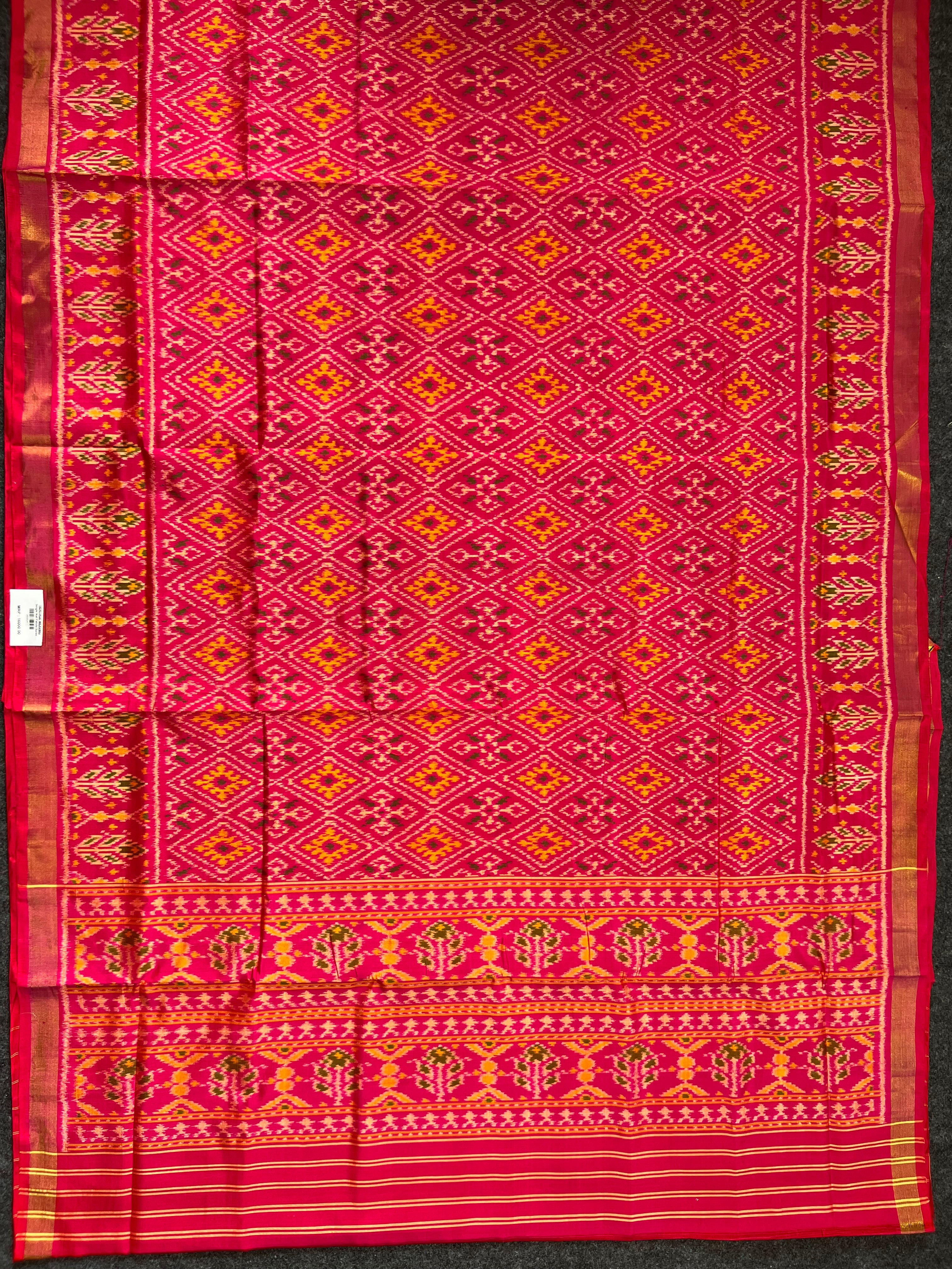 Pink Pan-Chanda Traditional Design Handwoven Patola Silk Saree