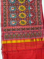 Exclusive Motif Design Handwoven Patola Silk Saree