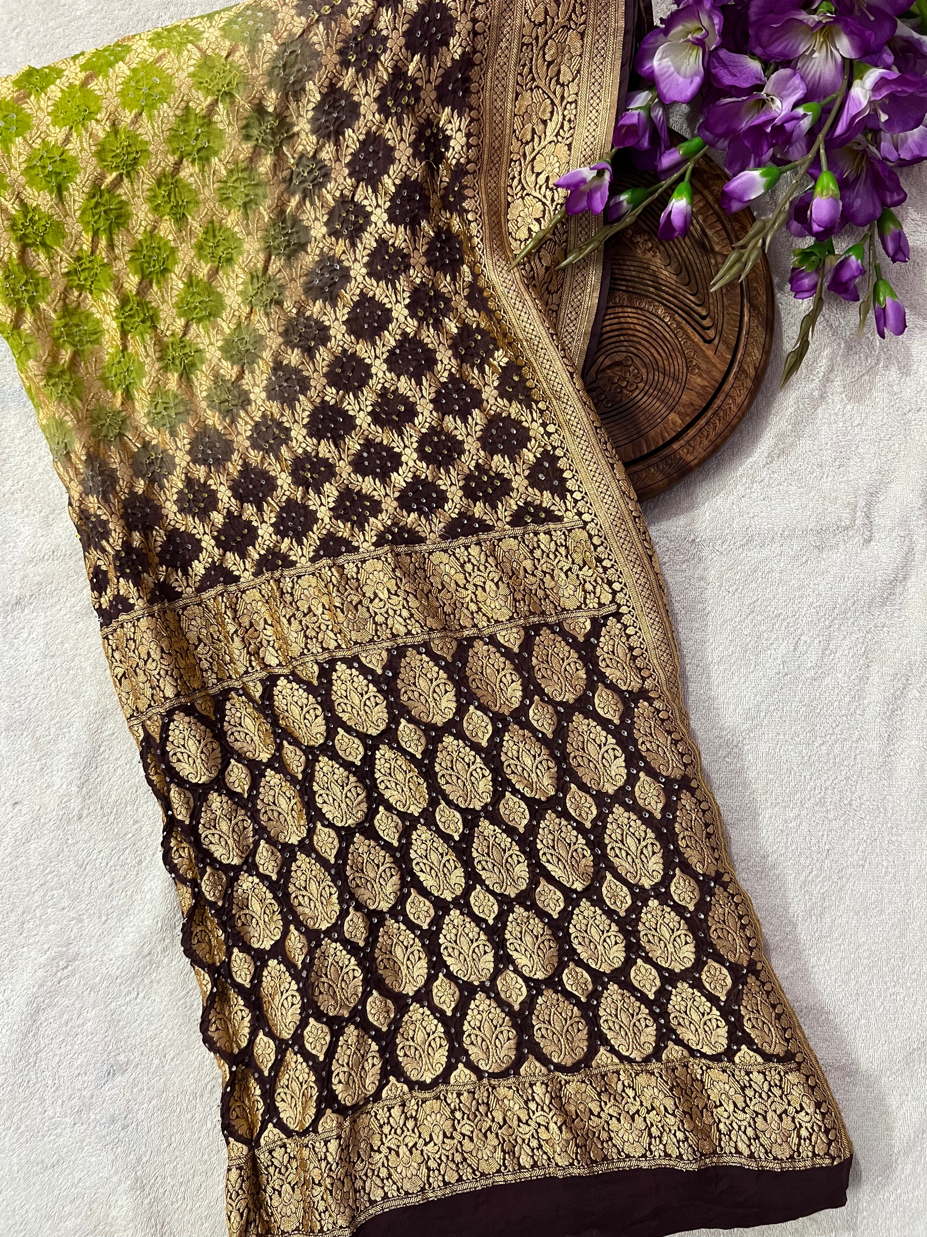 Georgette Bandhej Saree Main image