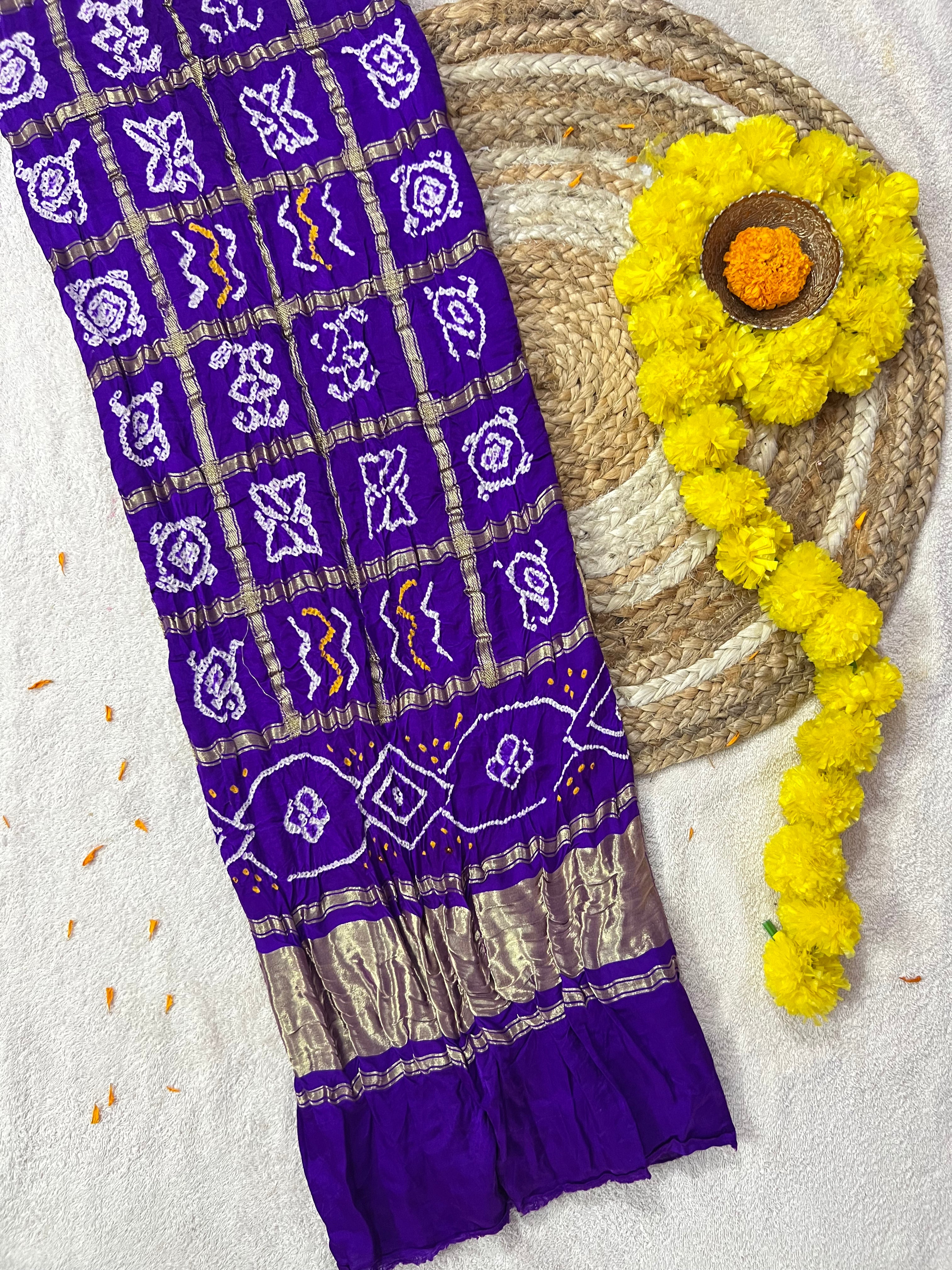 Gaji Silk Checks Bandhej Dupatta Main image