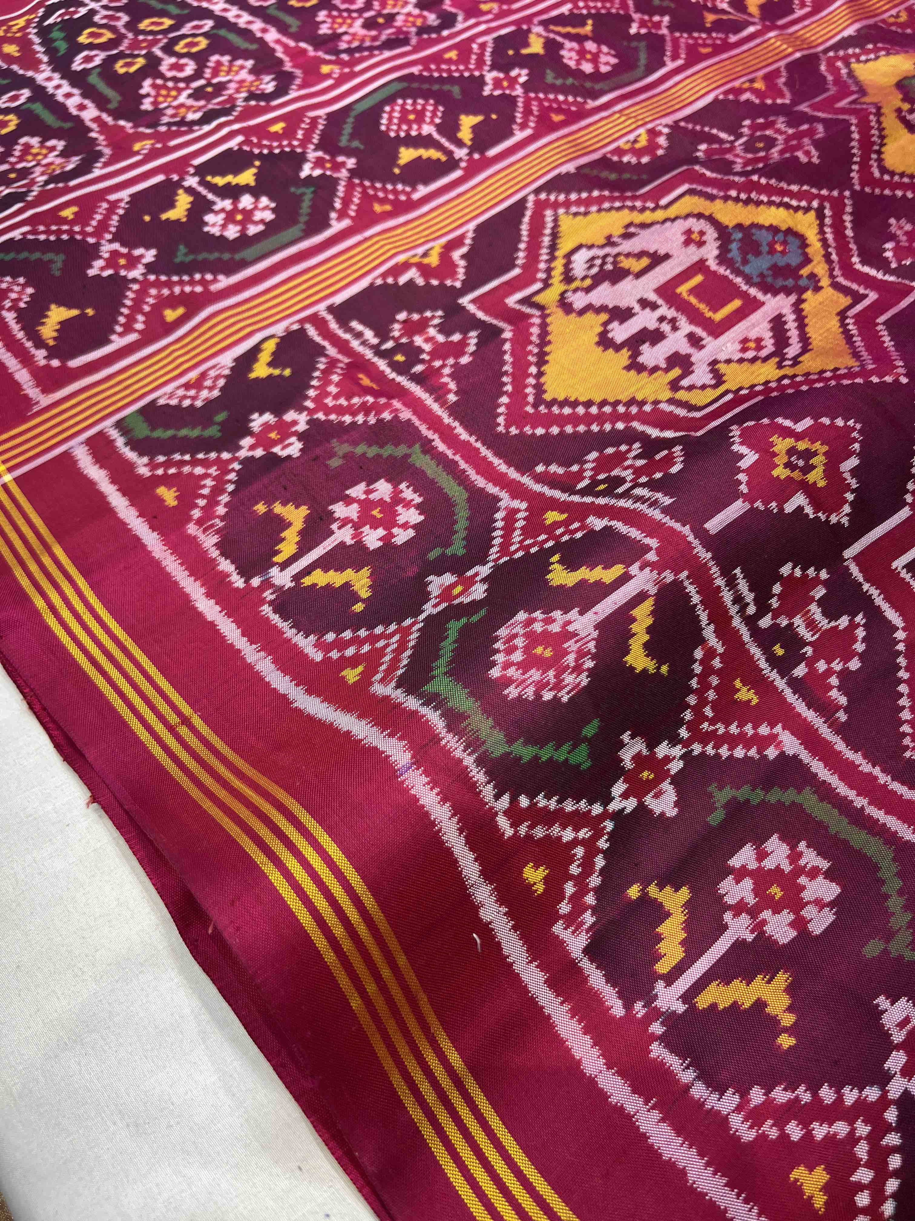 Handwoven Patola Silk Saree Star Design